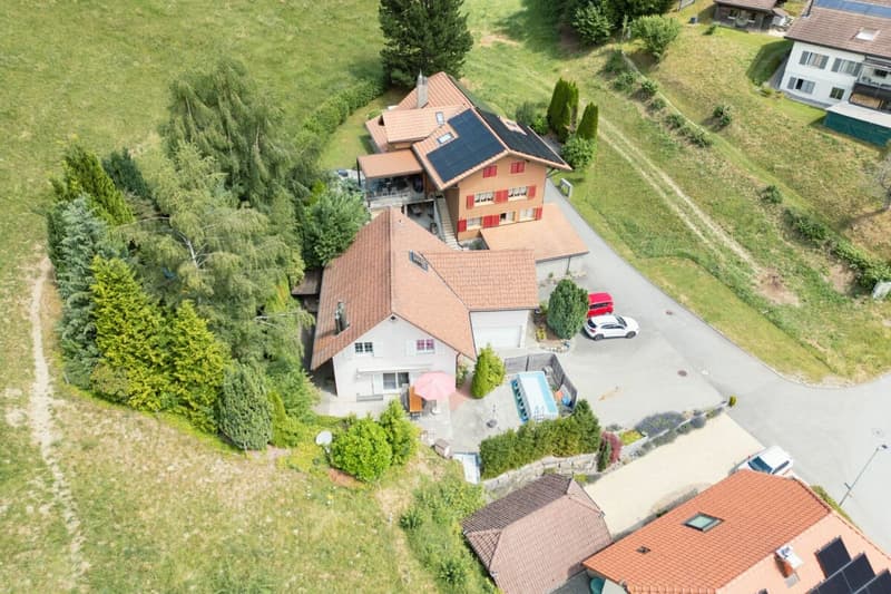 6.5 Zimmer Einfamilienhaus mit grossem Platzangebot in Plasselb (10)