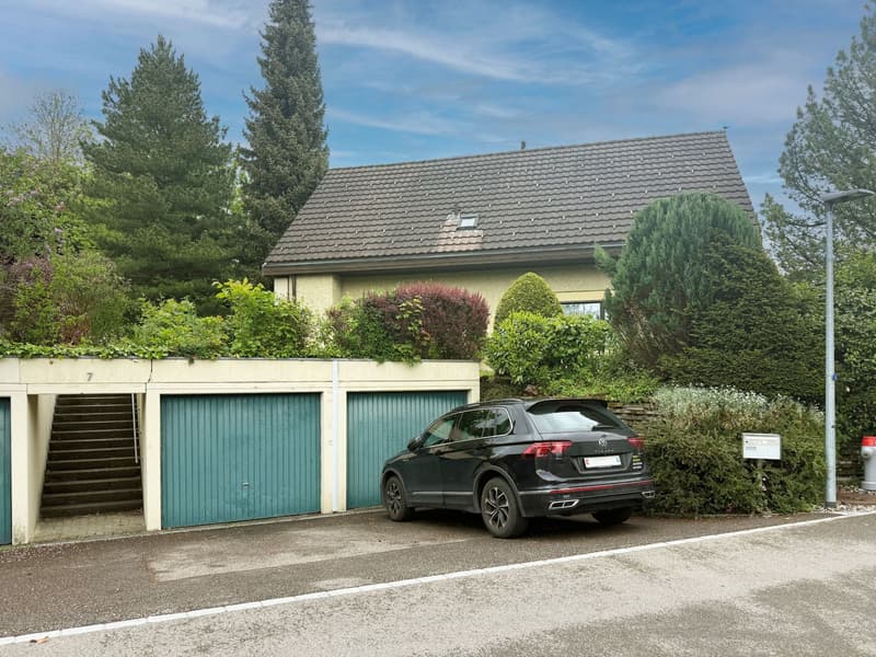 Charmantes Einfamilienhaus in ruhiger Lage in Wetzikon (2)