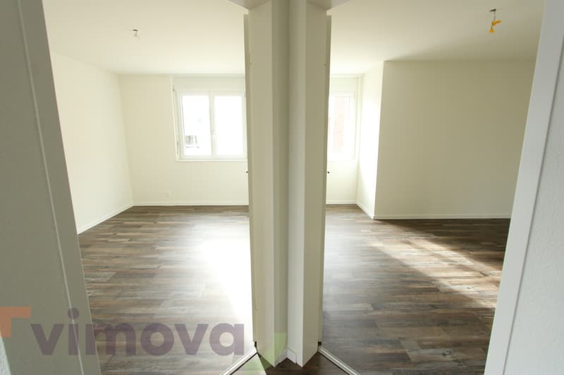 Top living comfort in a popular residential area in Laufen (5)