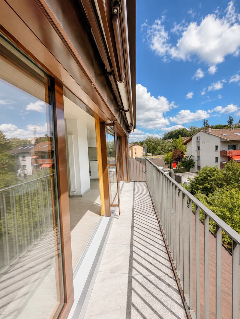 Charmant appartement de 2,5 pièces au dernier étage à Givisiez (7)