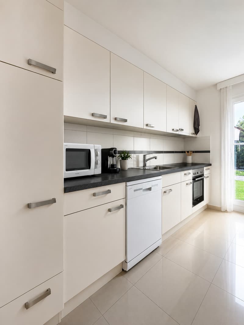 Charmant appartement de 3.5 pièces avec balcon et vue dégagée à Villaraboud (2)