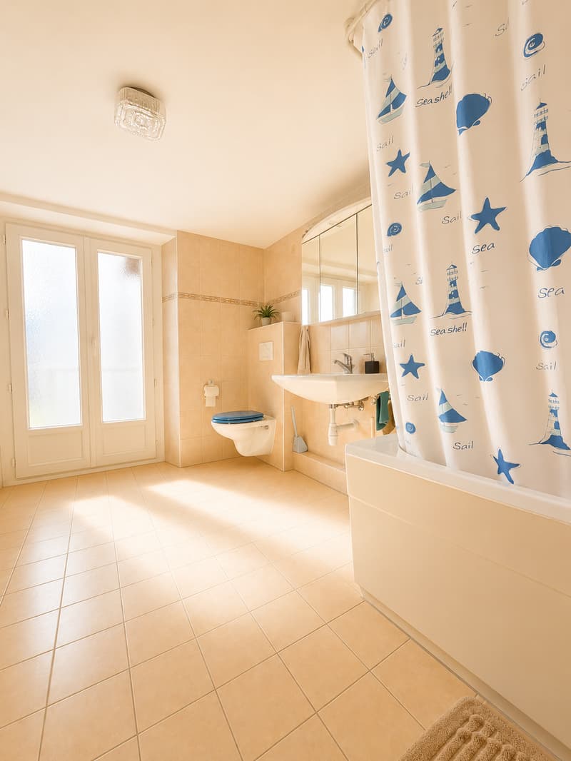 Charmante maison jumelée de 6,5 pièces avec vue sur les montagnes (11)