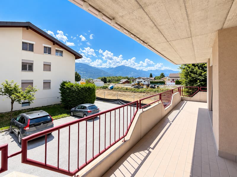 Charmant appartement de 4,5 pièces avec vue sur les montagnes à Grimisuat (2)