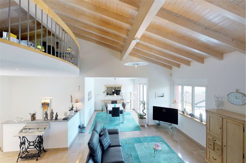 Komfortables Ferienhaus mit Pool und Terrasse (2)