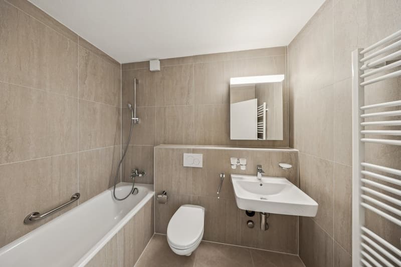 neu sanierte 1.5-Zimmer-Wohnung mit Balkon in Sumiswald (3)