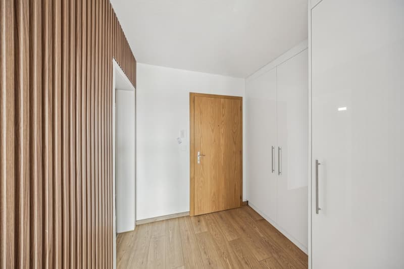 neu sanierte 1.5-Zimmer-Wohnung mit Balkon in Sumiswald (5)