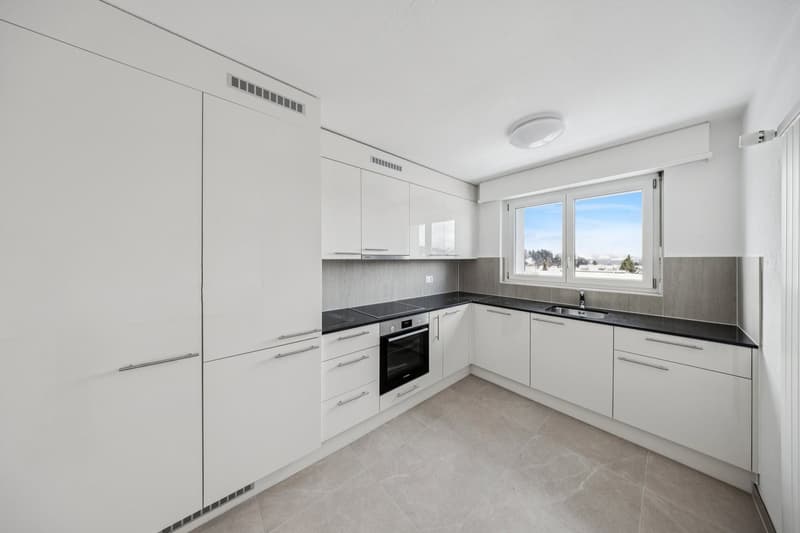 Totalsanierte, helle 5.5-Zimmer-Wohnung in Sumiswald (1)