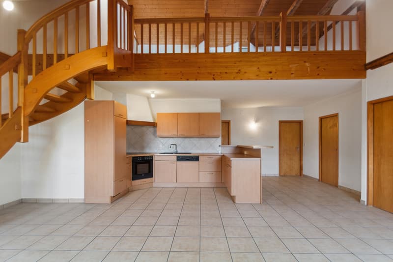 Spacieux appartement en duplex avec possibilité d'agrandissement (3)