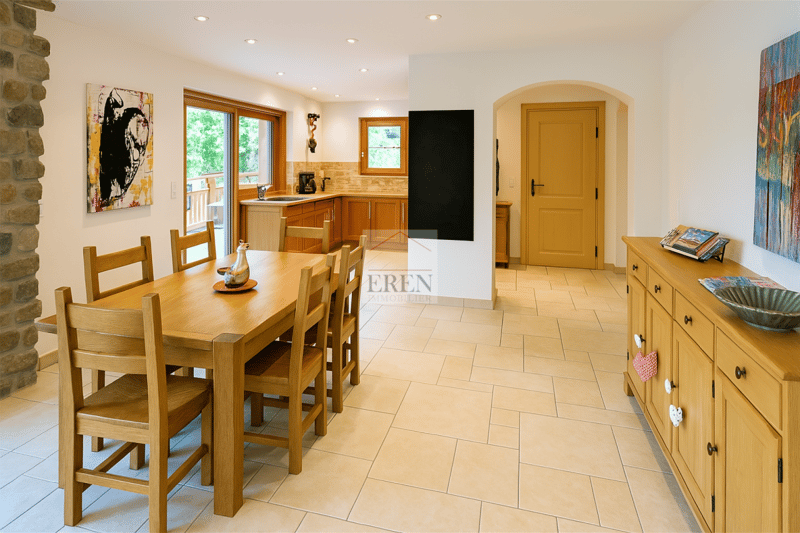 Chalet individuel 7,5 pièces à vendre à Ovronnaz