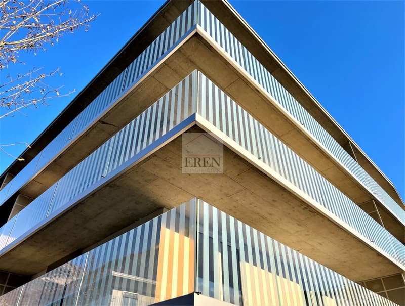 Attique 2,5p neuf à vendre à Fully