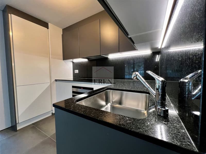 Attique 2,5p neuf à vendre à Fully