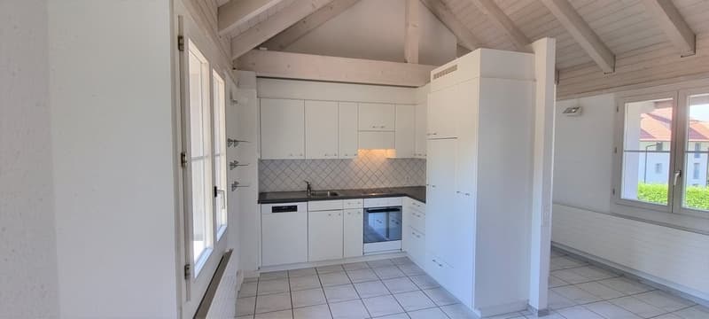 Gemütliche Wohnung im Zentrum von Bonstetten zu vermieten (2)