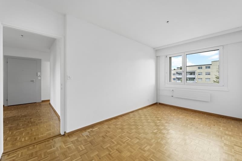 10_3ZWG_-_4OG_links_-_Loowiesenstrasse_27_8106_Adlikon_bei_Regensdorf.jpg
