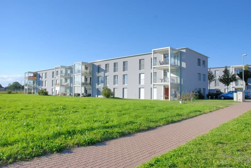 mit Geschirrspüler, 2 Badezimmer, gedecktem Balkon und vielem Mehr! (12)
