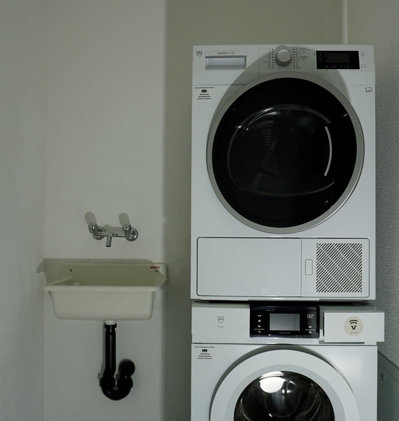 Moderne 3.5-Zimmer-Attikawohnung zu vermieten! (9)