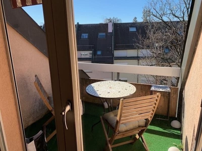 Spacieux studio à proximité de la gare avec balcon (3)