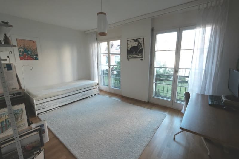 Spacieux logement au centre-ville (6)