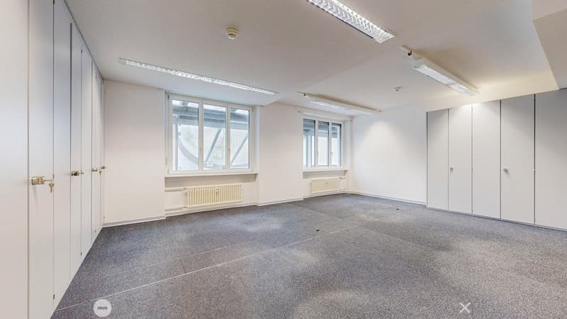 Gewerbeflaeche-in-Biel-Raum-3.jpg