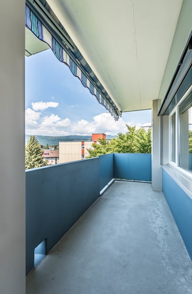 Tolle Singelwohnung mit CHF 500 Gutschein für Brügg Center! (7)