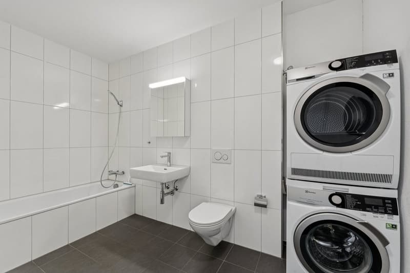 Lichtdurchflutete 4.5-Zimmerwohnung im 3. Obergeschoss (9)