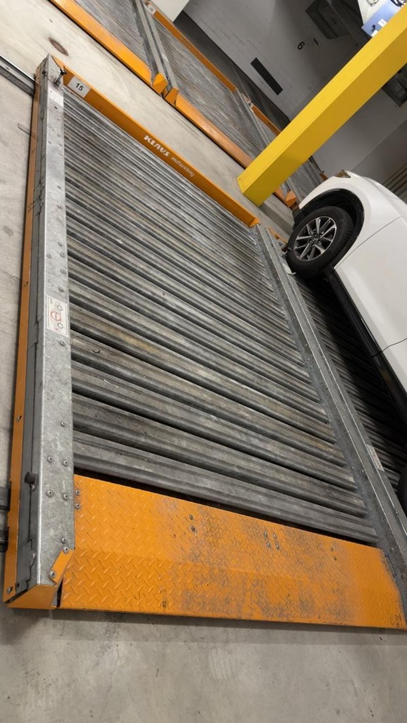 Top-Parkplatz mitten in Zug (3)