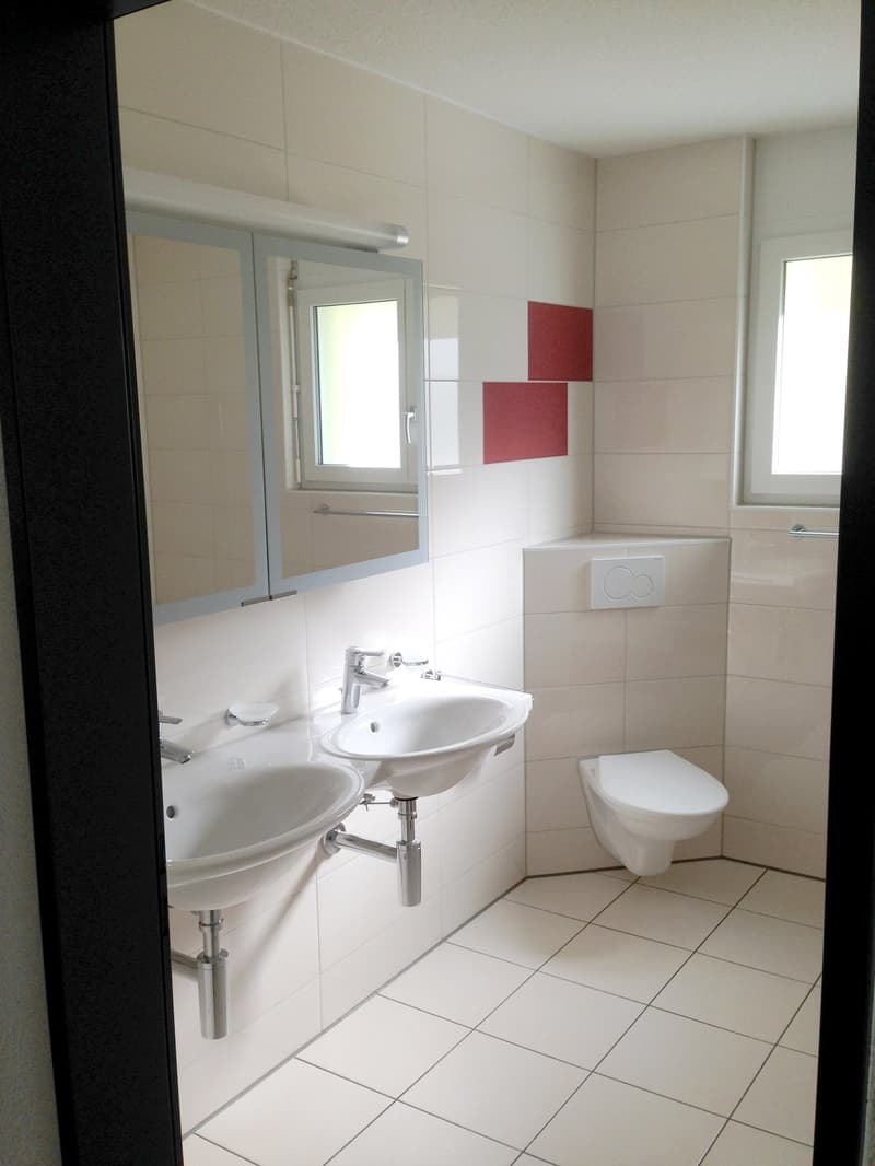 Helle 3.5-Zimmer-Wohnung mit Balkon und schöner Aussicht in Fulenbach (10)