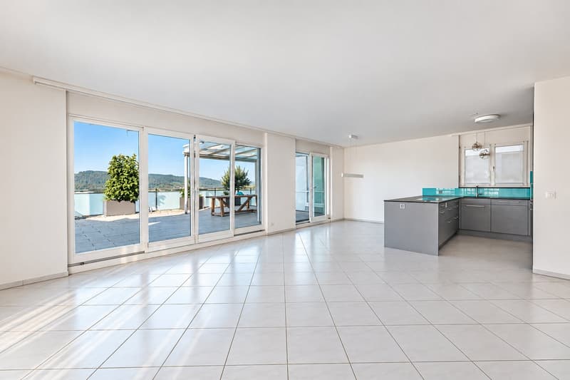 Charmante 5.5-Zimmer Maisonette-Wohnung mit Panoramablick (5)