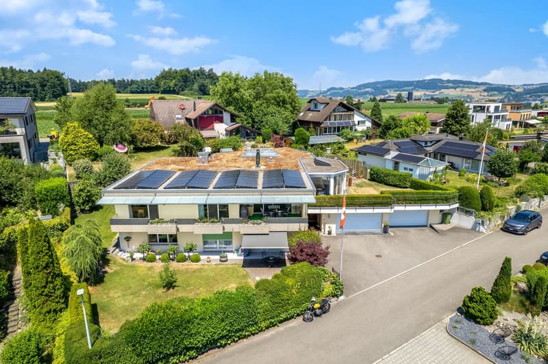 10.5-Zimmer-Landhaus mit Einliegerwohnung und Weitsicht (4)
