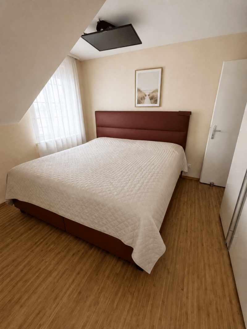Freistehendes 6.5-Zimmer-Einfamilienhaus (13)
