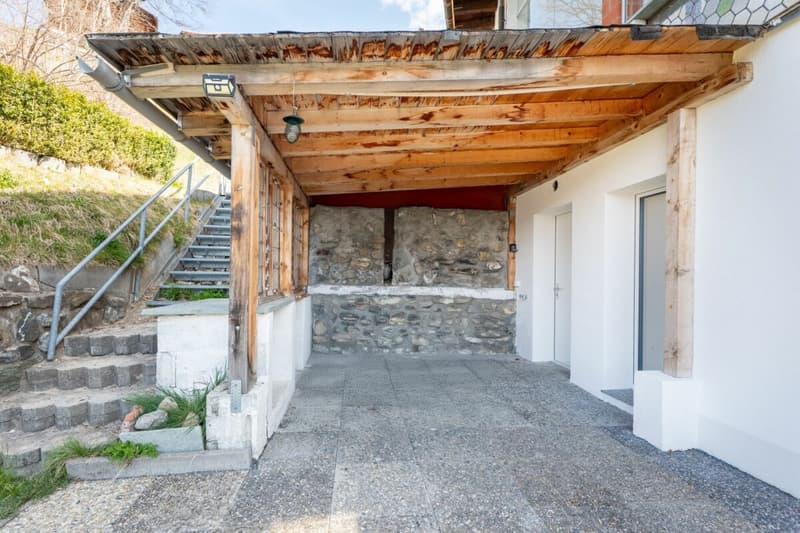 Vivere con vista panoramica. Appartamento di 4,5 locali ristrutturato di recente vicino ad Arosa (14)