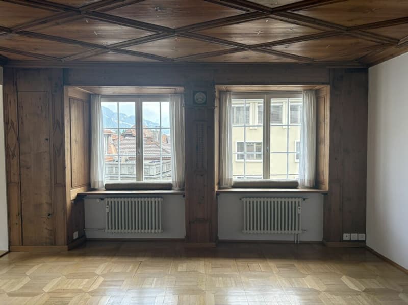 Chur: Charamnte 3.5-Zimmer-Maisonette-Wohnung im Herzen der Altstadt mit Balkon (9)