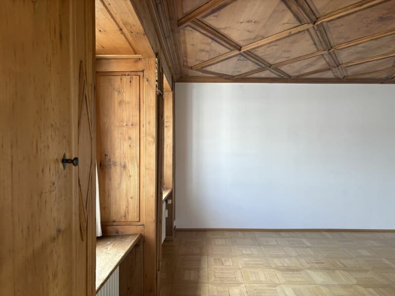 Chur: Charamnte 3.5-Zimmer-Maisonette-Wohnung im Herzen der Altstadt mit Balkon (8)