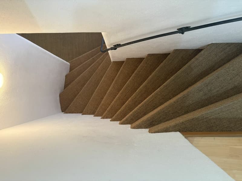 Chur: Charamnte 3.5-Zimmer-Maisonette-Wohnung im Herzen der Altstadt mit Balkon (7)