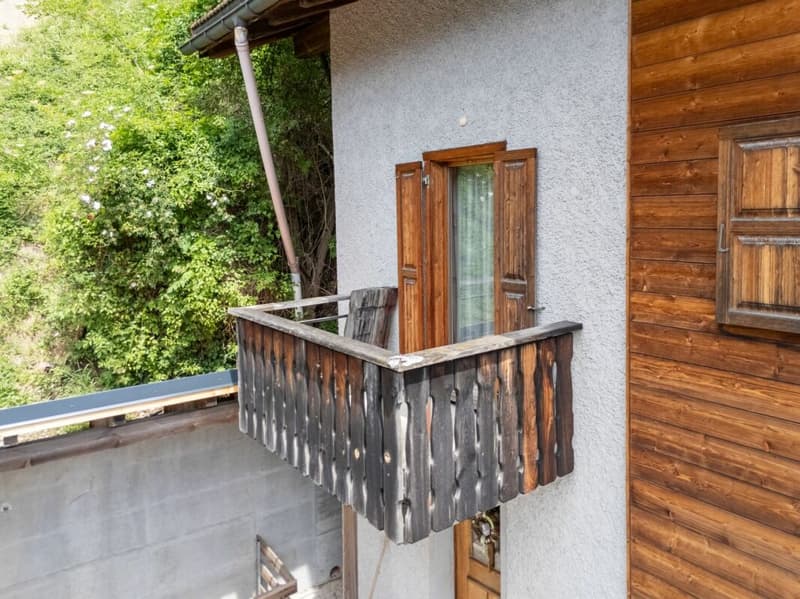 6.5-Zimmer-Einfamilienhaus mit vielseitigen Möglichkeiten (12)