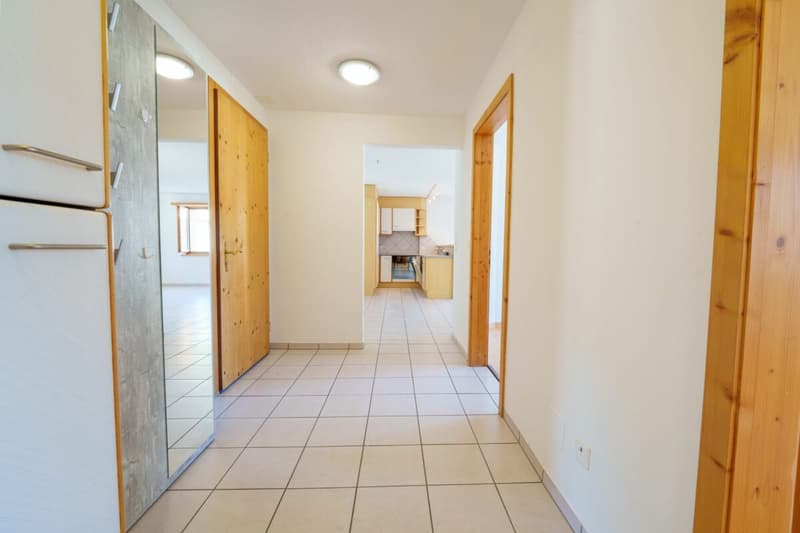 Thusis: Zentrale 3.5-Zimmer-Wohnung (9)