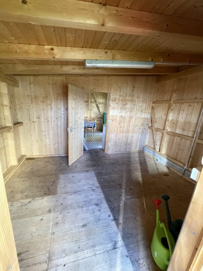 Hobby Garden House with Beds for Rent (3)