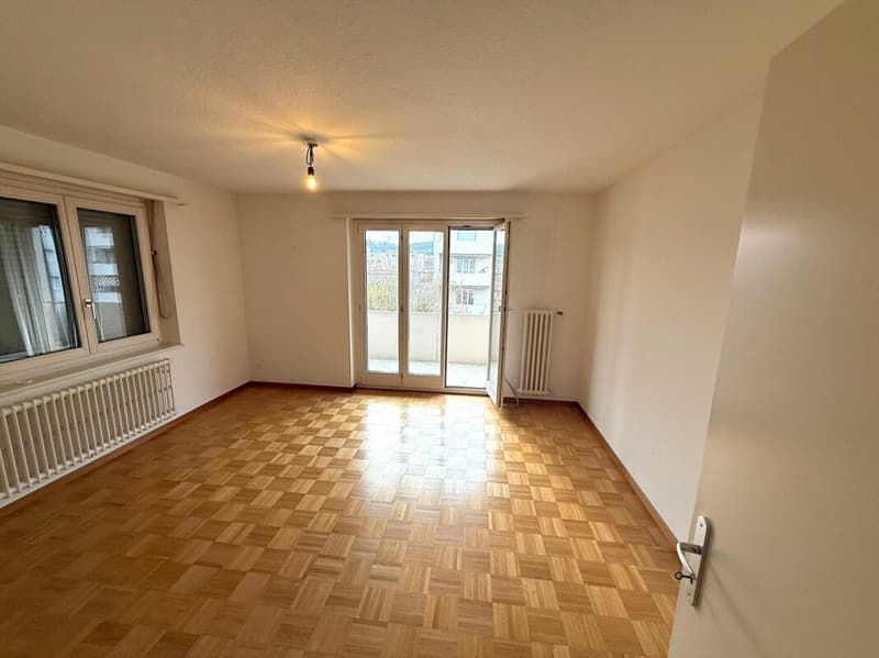 Bright 3.0 room apartment for rent (1)