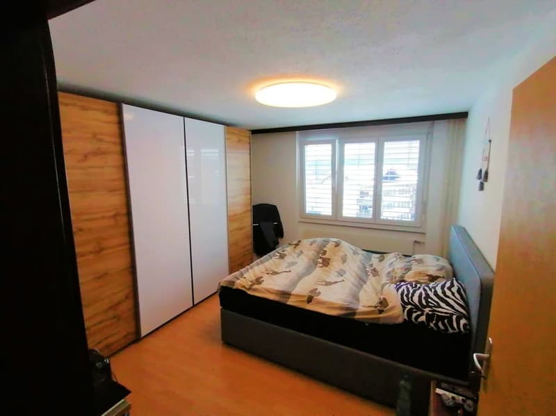Schöne 3.5 Zi-Wohnung zu vermieten (3)