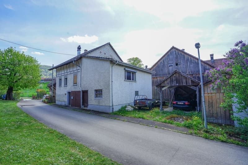 Freistehendes Einfamilienhaus - Raum für Ihre Ideen (2)