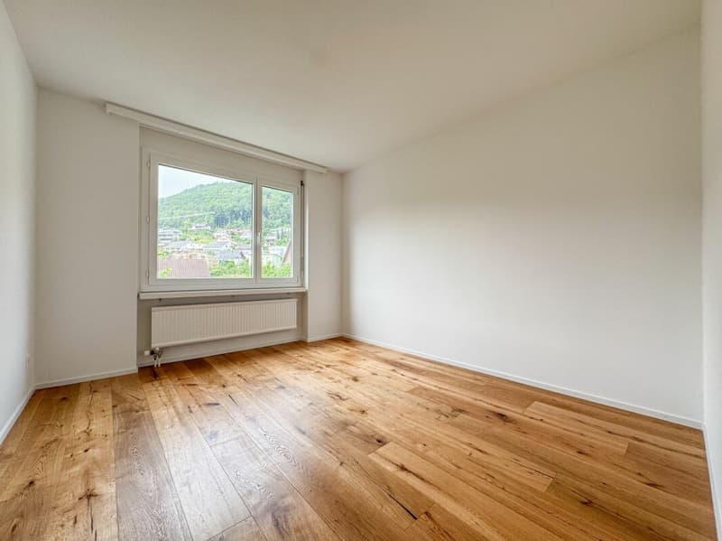 4.5-Zimmer-Wohnung 2. OG rechts (9)