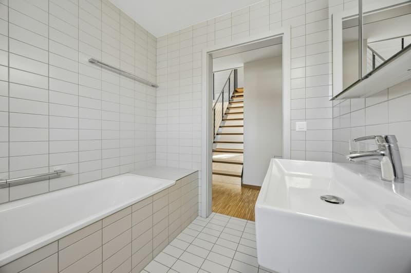 Idyllische 4.5-Zimmer-Gartenwohnung (5)