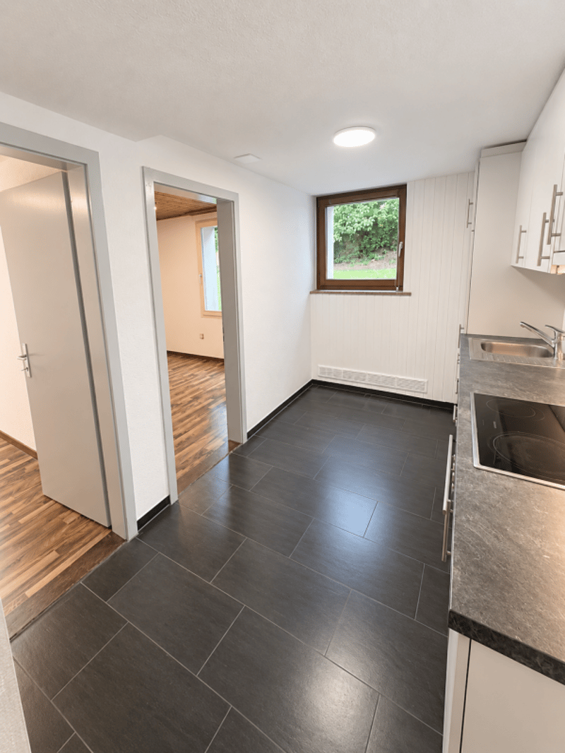 Heimelige 4,0-Zi-Wohnung zu vermieten (9)