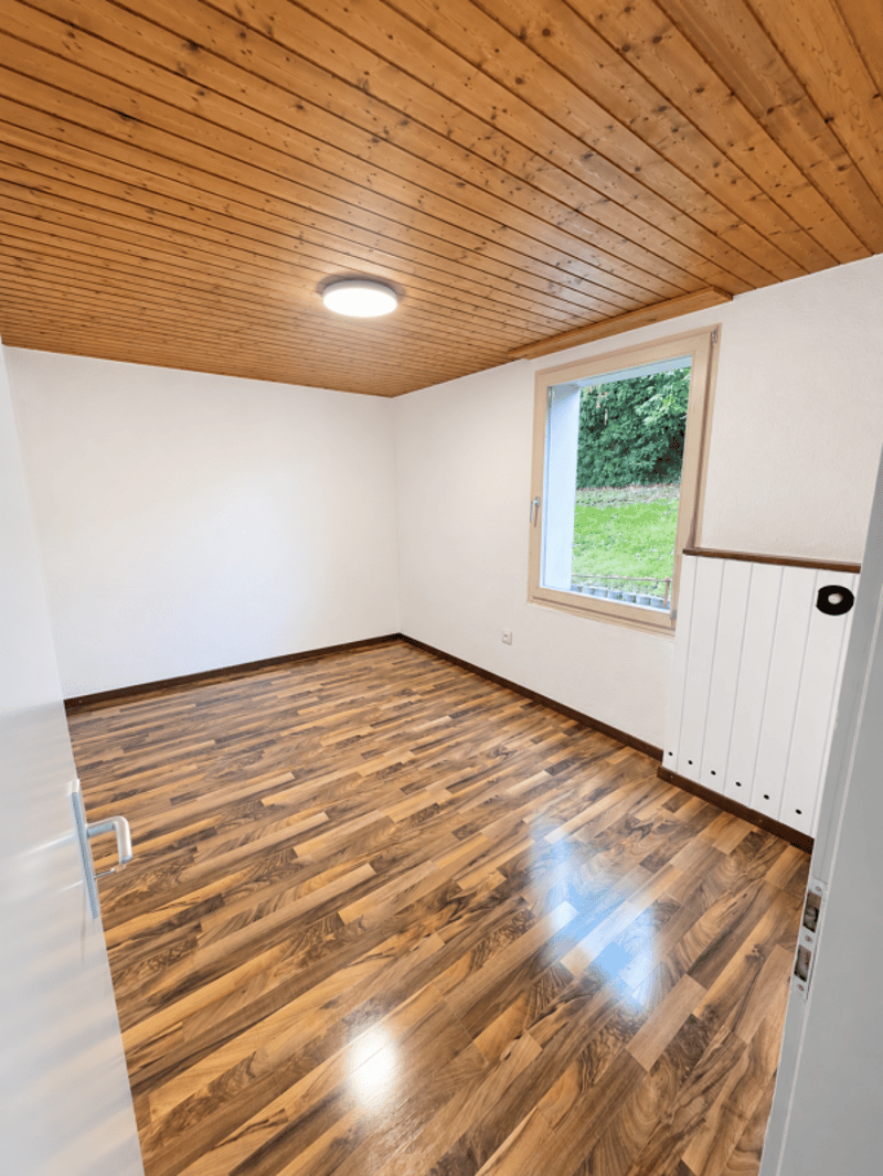 Heimelige 4,0-Zi-Wohnung zu vermieten (6)