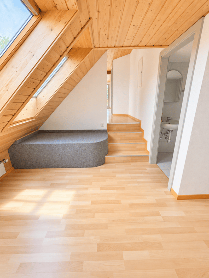 Grosse 4.0-Zimmer Wohnung (6)