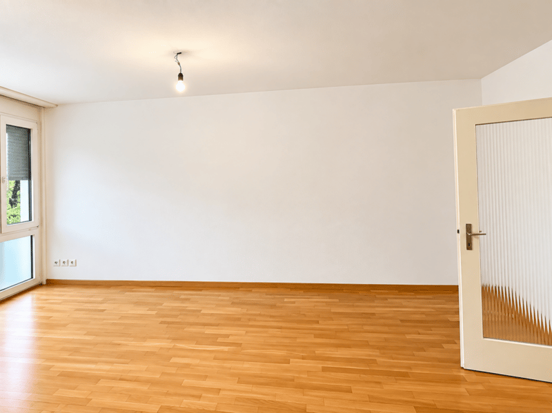 Helle und Grosszügige 4.5Zi-Wohnung (1)