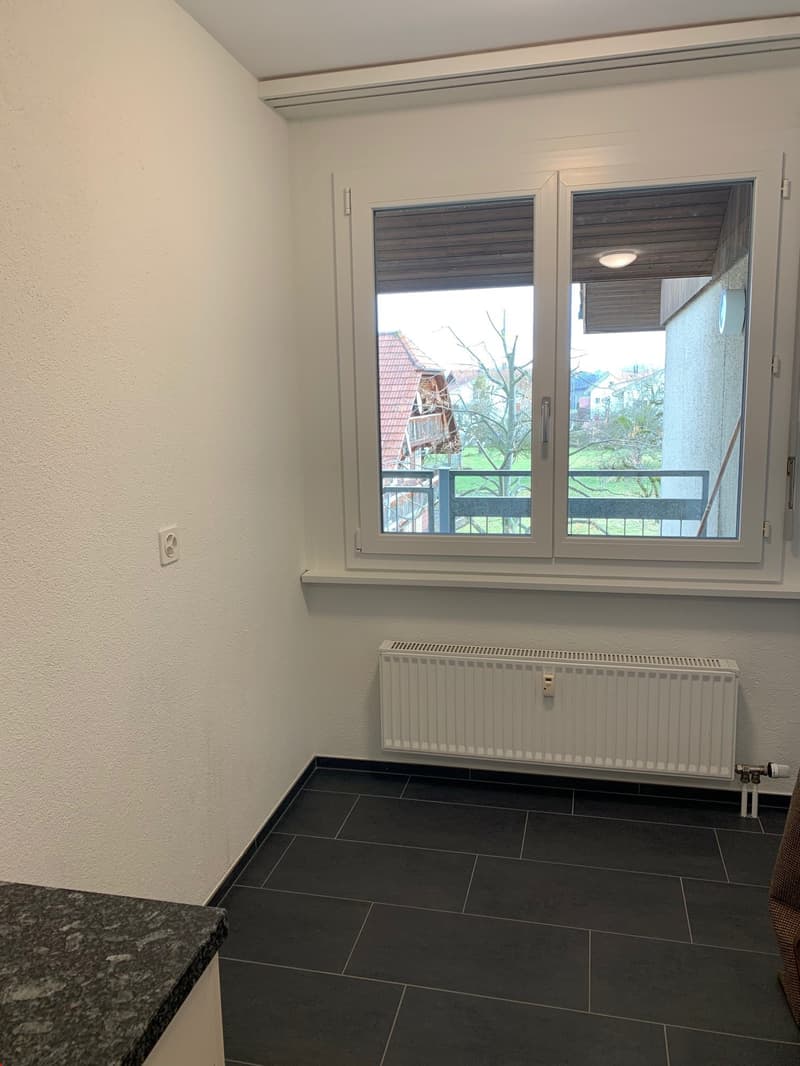 renovierte 3.5-Zimmermaisonettewohnung im schönen Riggisberg (2)