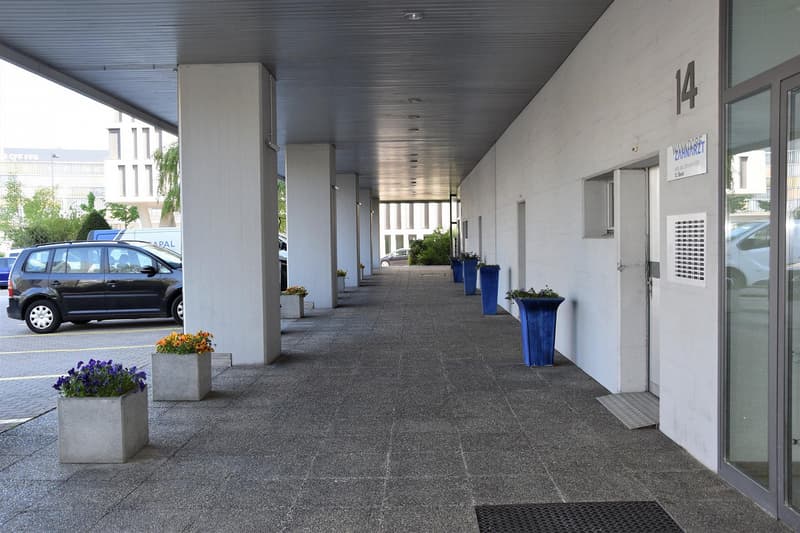 Am Puls der Stadt: Moderne Hochhaus-Wohnung direkt am BH Wankdorf (21)