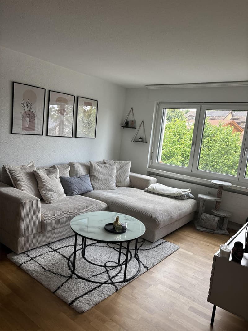 moderne & gemütliche 2.5-Zimmerwohnung in Schwarzenburg (2)