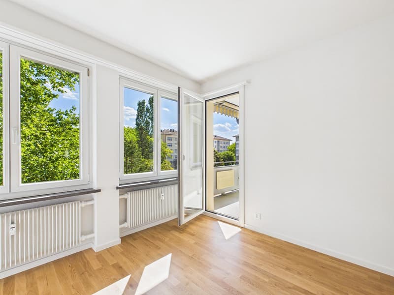 frisch sanierte & helle 4.5-Zimmerwohnung an zentraler Lage (1)