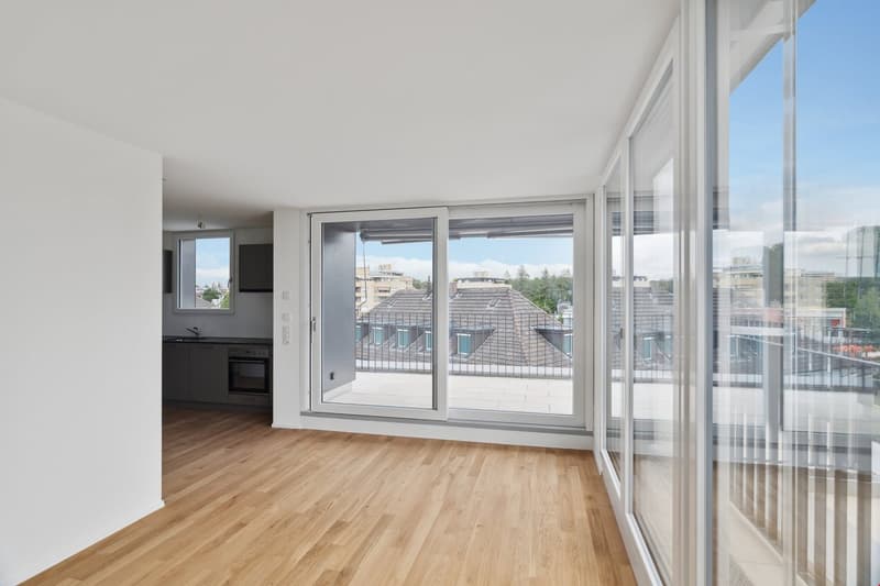 schöne 2.5-Zimmer-Attikawohnung in Zollikofen (2)
